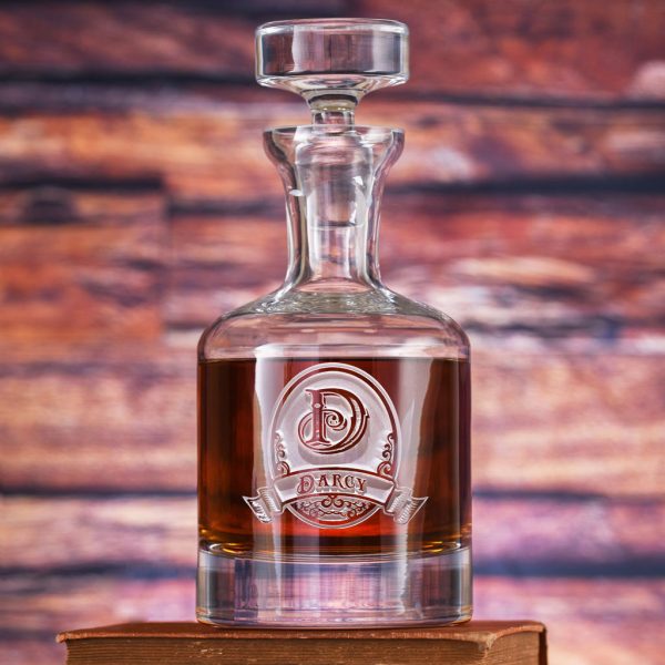 Scotch Decanter, Engraved Name on Oval and Banner Online now